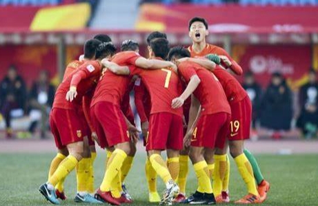 年轻与激情：中国U23vs印度U23，谁能在亚运会男足首战中胜出？