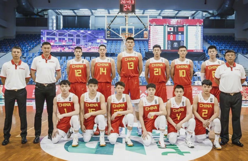 中国男篮与蒙古男篮激战，亚运男篮比赛谁能胜出？